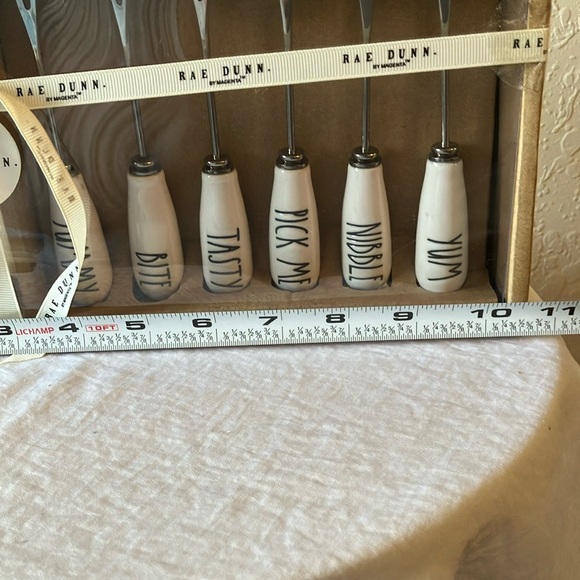 Rae Dunn: set of 6 rounded cheese holder & picks- wear on box - Picture 12 of 16